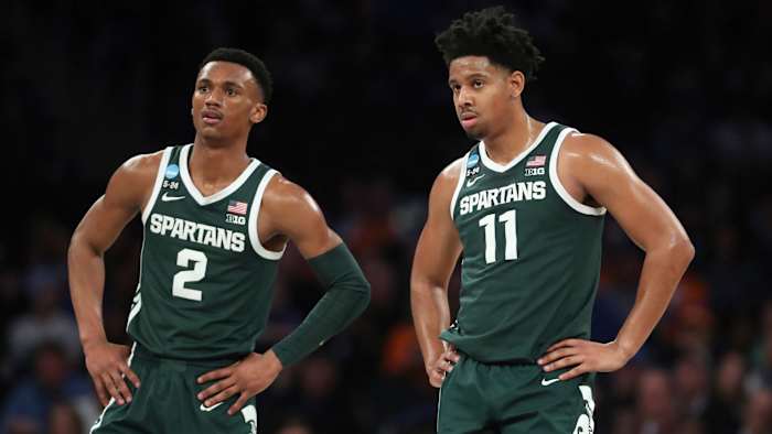 Michigan State guards Tyson Walker and A.J. Hoggard.